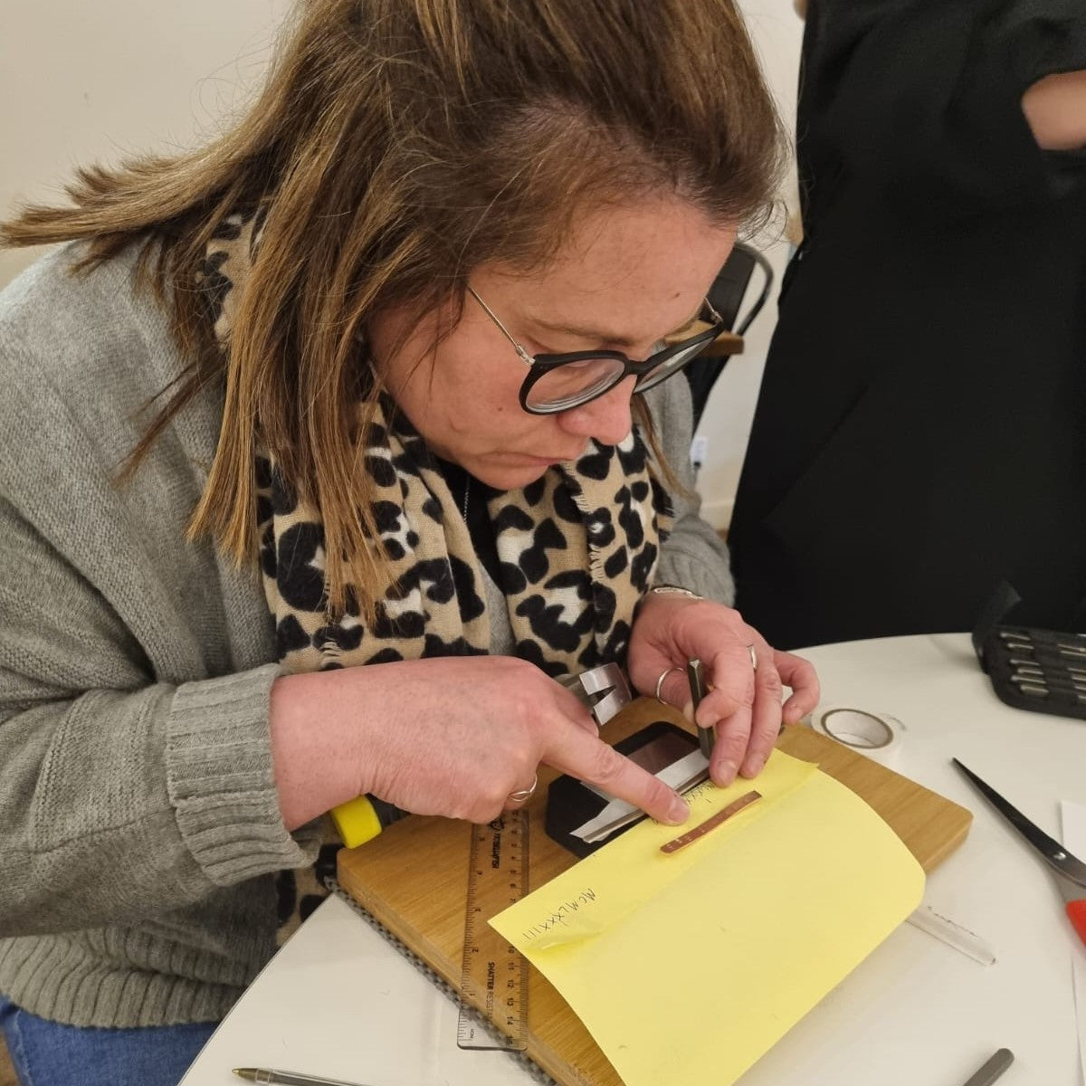 Workshop  |  Handstamped Bangle (The Oaks)